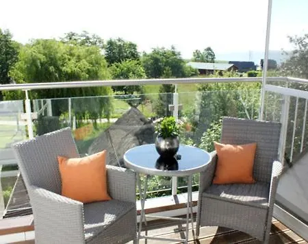 Residenz Am Hafen Boddenkieker 아파트 아렌스호프