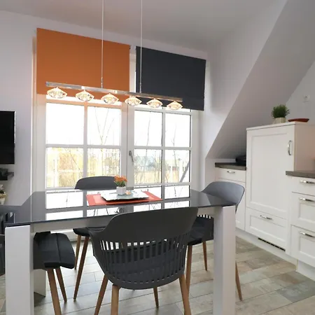 Apartment Residenz Am Hafen Boddenkieker Ahrenshoop